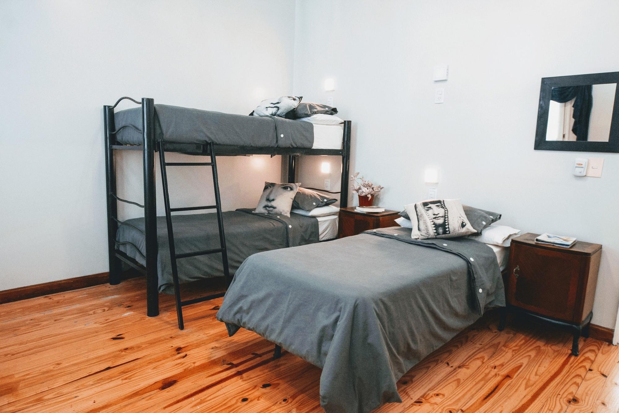 בואנוס איירס Milhouse Hostel Hipo מראה חיצוני תמונה