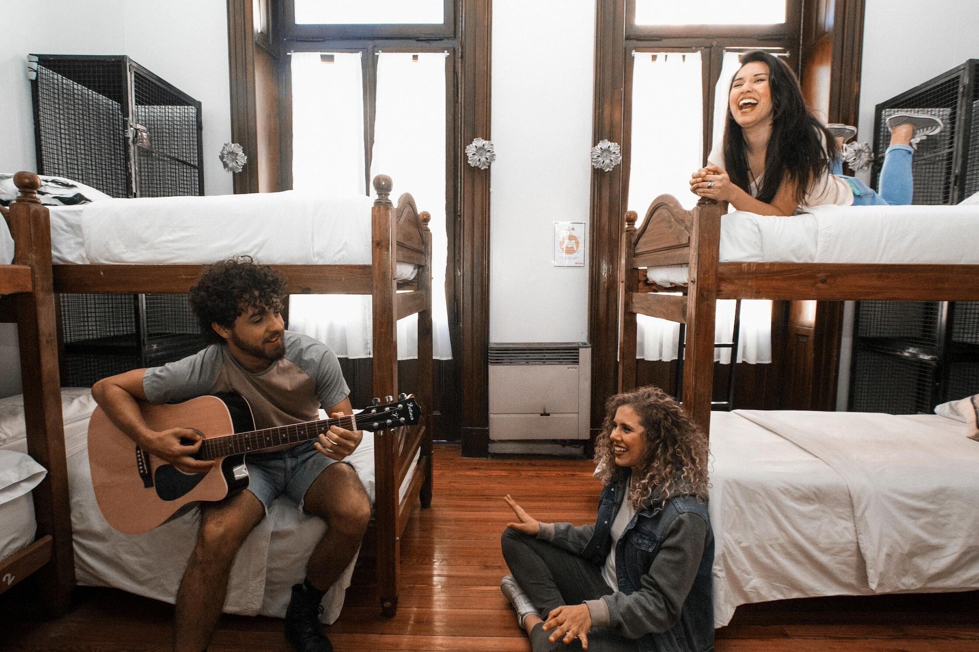 בואנוס איירס Milhouse Hostel Hipo מראה חיצוני תמונה