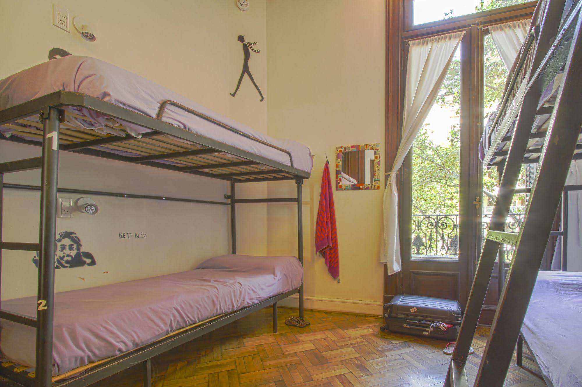 בואנוס איירס Milhouse Hostel Hipo מראה חיצוני תמונה